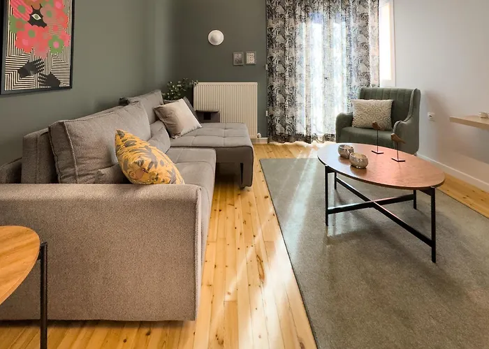 Cloud Nine - By 4travelers * Tesalónica