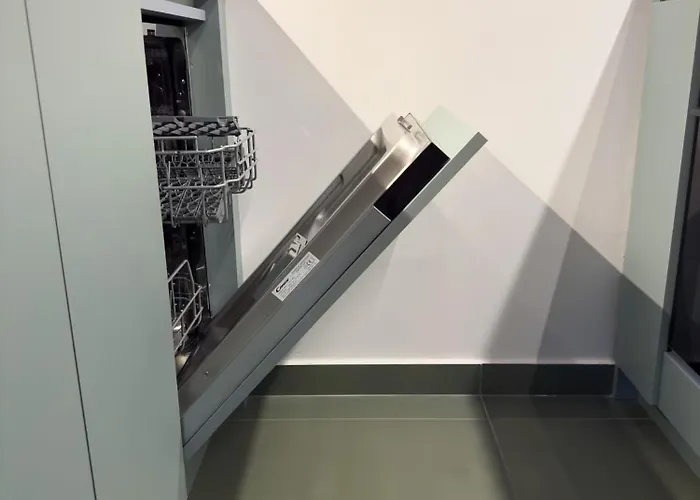 Cloud Nine - By 4travelers *