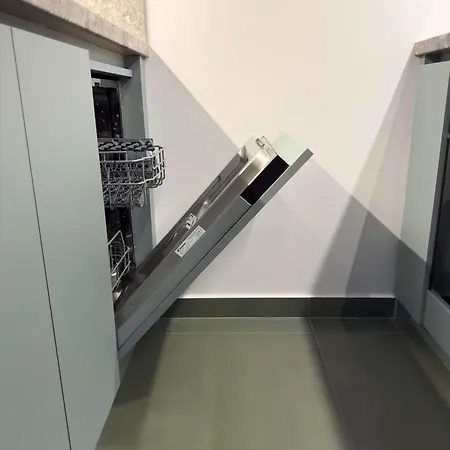 Cloud Nine - By 4travelers *